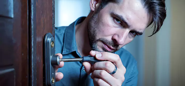 Eviction Locksmith Warren