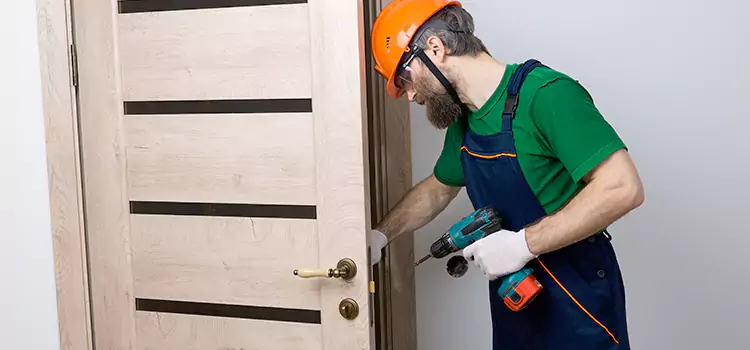 Replace Internal Door Handle with Lock Warren