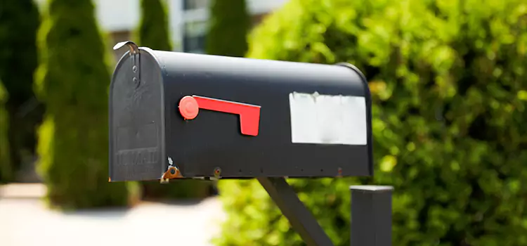 Secure Mailboxes for Packages Warren